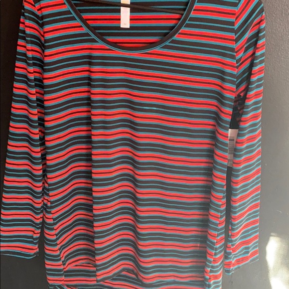 Lularoe Lynnae - Picture 1 of 2